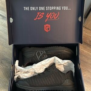 Born primitive shoes